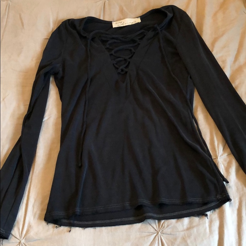Vintage Havana black lace up tee
